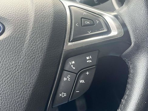 Used 2024 Ford Edge SEL AWD/4WD image 30