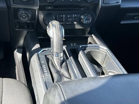 Used 2016 Ford F150 XLT w/ Equipment Group 302A Luxury AWD/4WD image 17