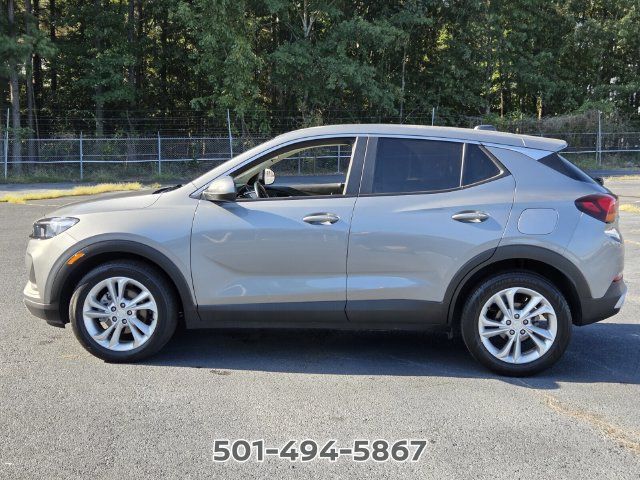 Used 2023 Buick Encore GX Preferred w/ Cold Weather Comfort Package FWD image 2
