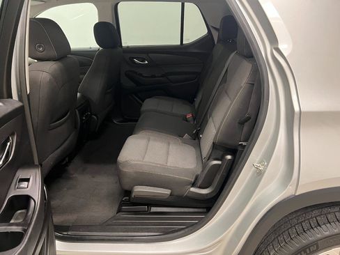 Used 2019 Chevrolet Traverse LS image 24