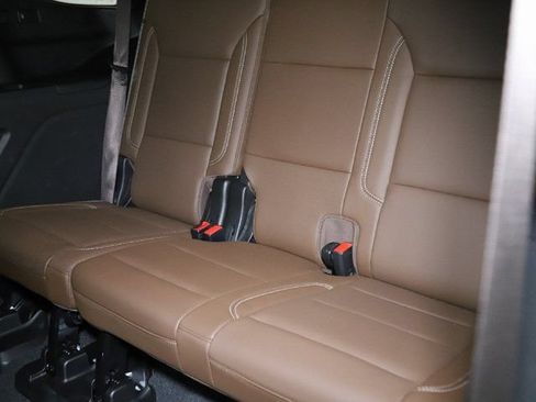 Used 2021 Chevrolet Tahoe High Country w/ Premium Package AWD/4WD image 17