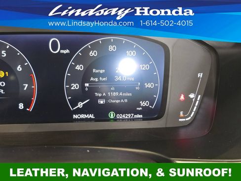 Used 2024 Honda Civic Touring image 13