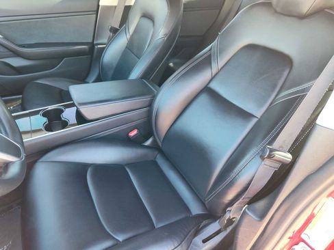 Used 2018 Tesla Model 3 Long Range image 17