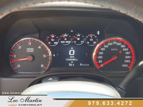Used 2016 GMC Yukon Denali w/ Open Road Package RWD image 24