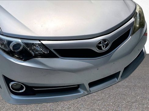 Used 2012 Toyota Camry SE FWD image 33