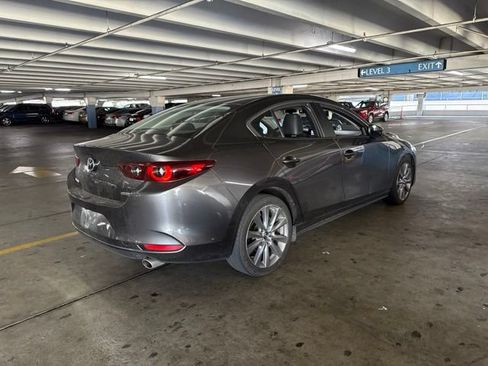 Used 2025 MAZDA MAZDA3 s FWD image 3