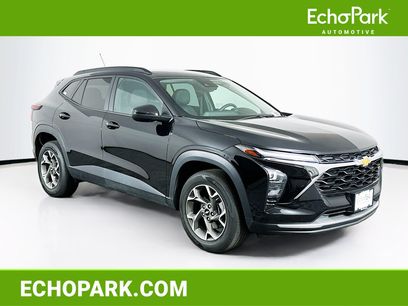 Used 2025 Chevrolet Trax LT