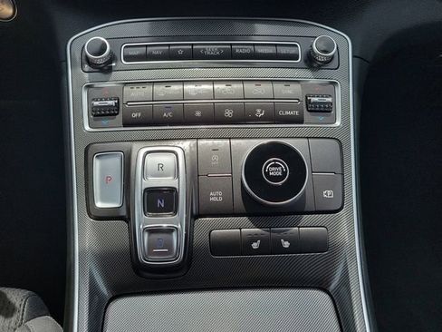 Used 2023 Hyundai Santa Fe SEL image 32