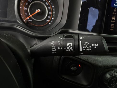 Used 2025 Jeep Wrangler Unlimited Sport AWD/4WD image 33