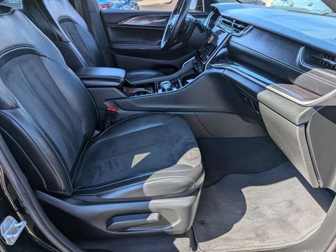 Used 2021 Jeep Grand Cherokee L Altitude image 27