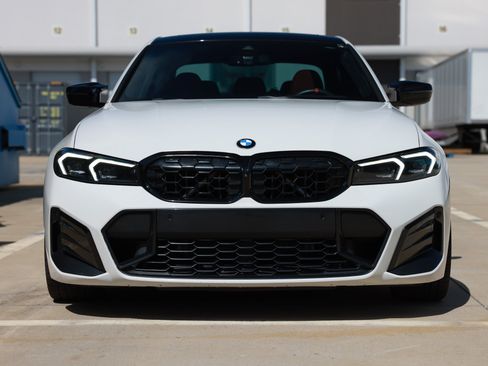 Used 2025 BMW M340i w/ Premium Package RWD image 23