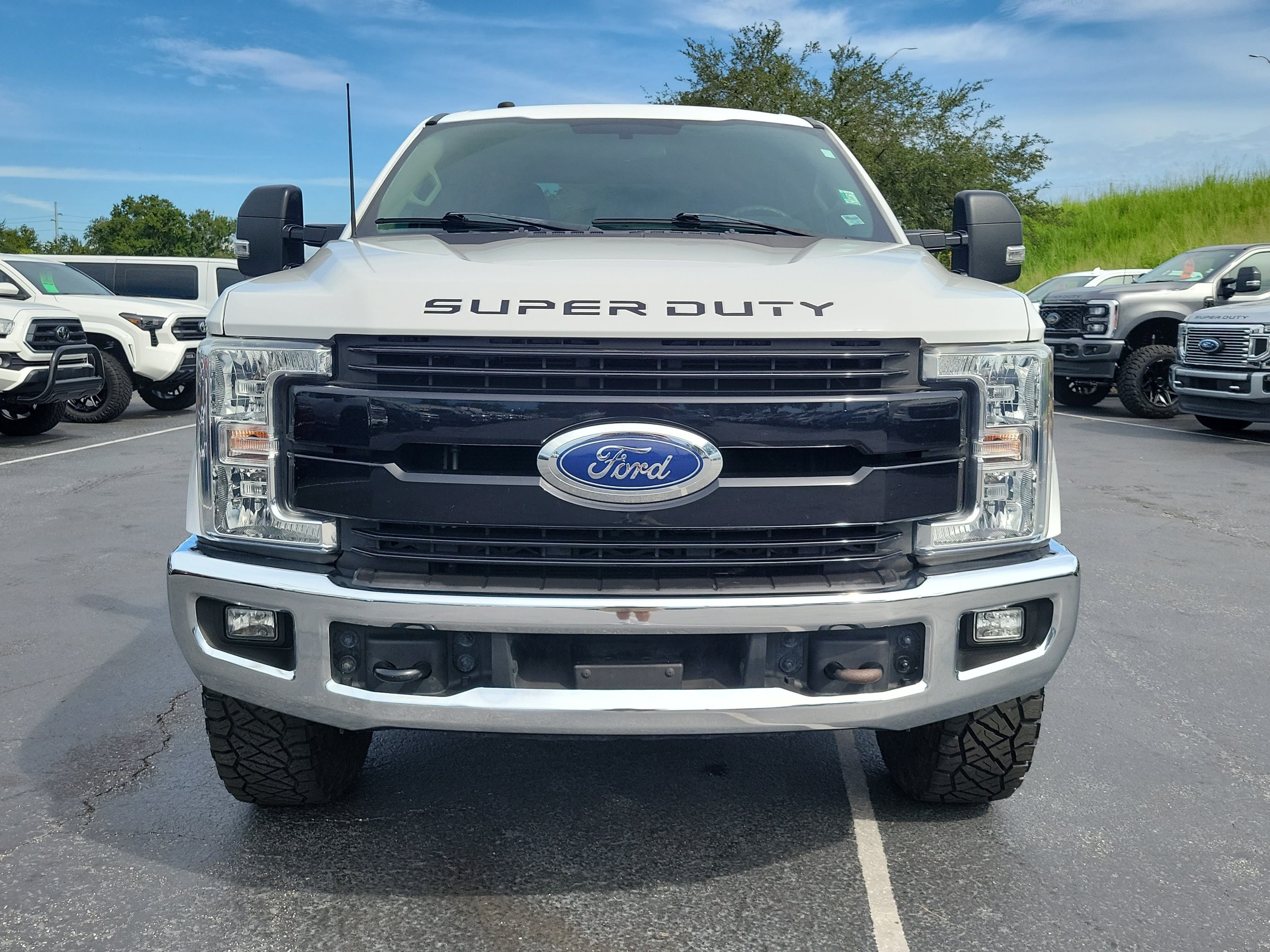 Used 2019 Ford F250 XLT w/ XLT Value Package AWD/4WD image 2
