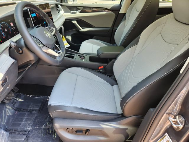 New 2026 Volkswagen Tiguan SE AWD/4WD image 11