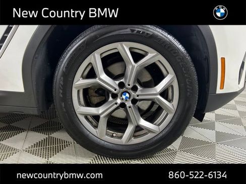 Used 2022 BMW X3 xDrive30i w/ Convenience Package AWD/4WD image 9