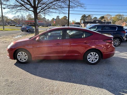 Used 2020 Hyundai Elantra SE w/ Cargo Package (C1) image 5