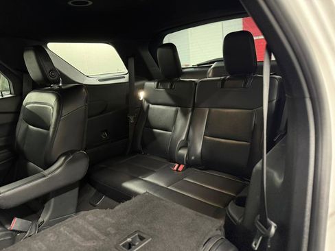 Used 2020 Ford Explorer XLT w/ Equipment Group 202A image 33