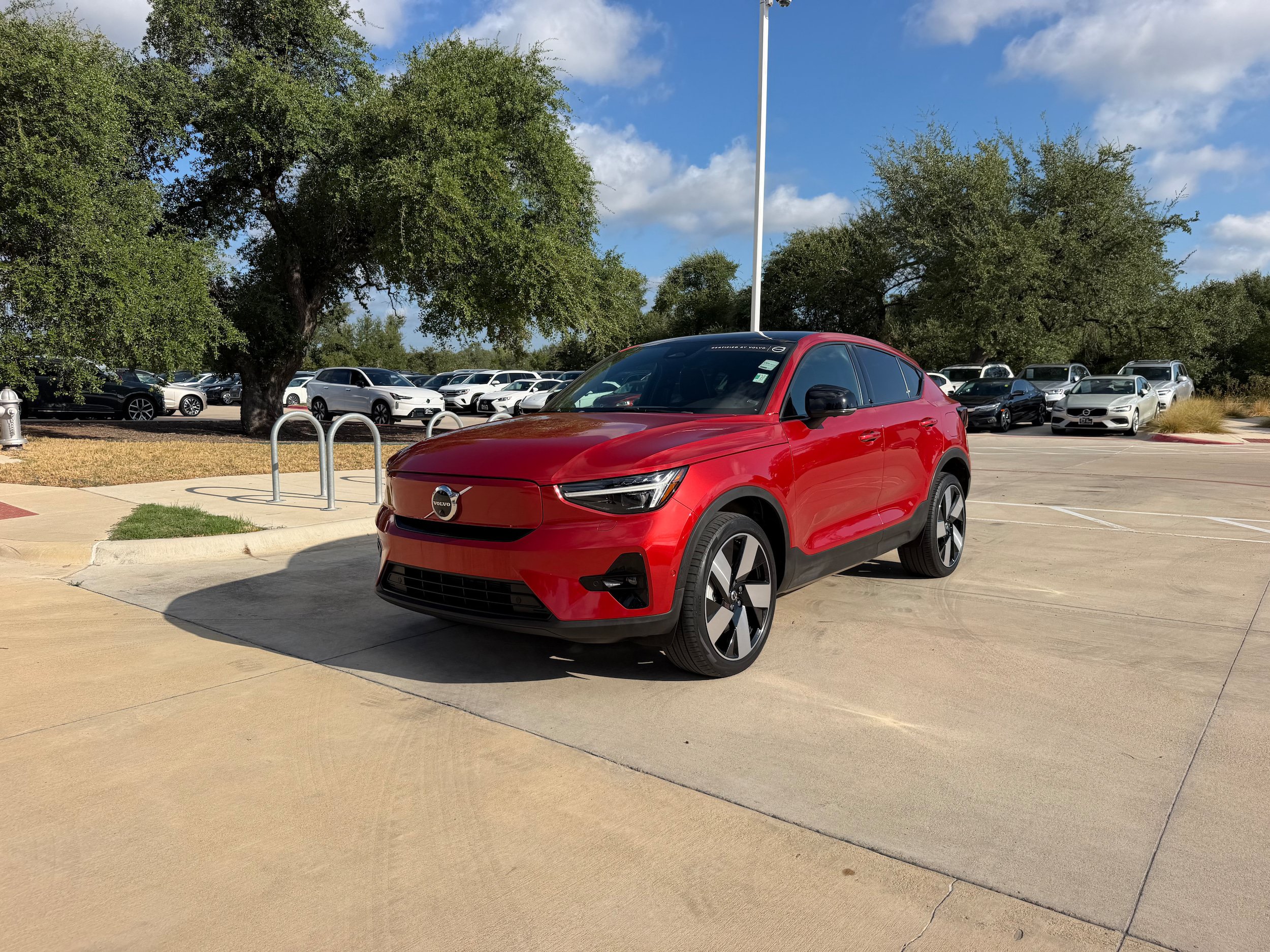 Certified 2023 Volvo C40 P8 Recharge Ultimate AWD/4WD image 2