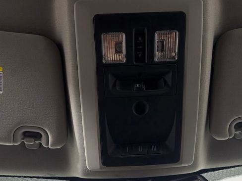 Used 2016 RAM 2500 Laramie w/ Convenience Group AWD/4WD image 24