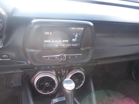 Used 2018 Chevrolet Camaro LT image 12