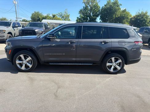 Used 2021 Jeep Grand Cherokee L Limited AWD/4WD image 1