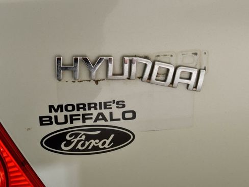 Used 2004 Hyundai Elantra GLS image 22