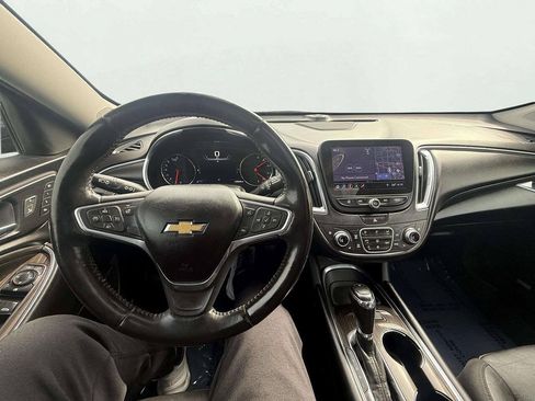 Used 2020 Chevrolet Malibu Premier FWD image 15