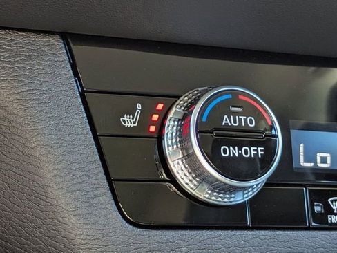 New 2026 Mitsubishi Outlander ES FWD image 25