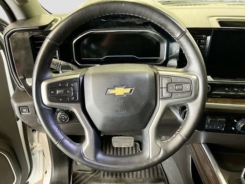 Used 2025 Chevrolet Silverado 1500 RST w/ Convenience Package II AWD/4WD image 11