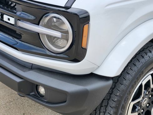 New 2026 Ford Bronco Outer Banks AWD/4WD image 10