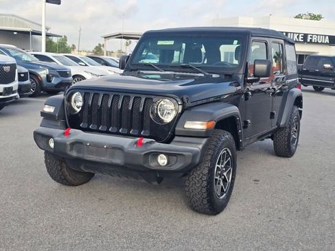 Used 2022 Jeep Wrangler Unlimited Sport AWD/4WD image 2