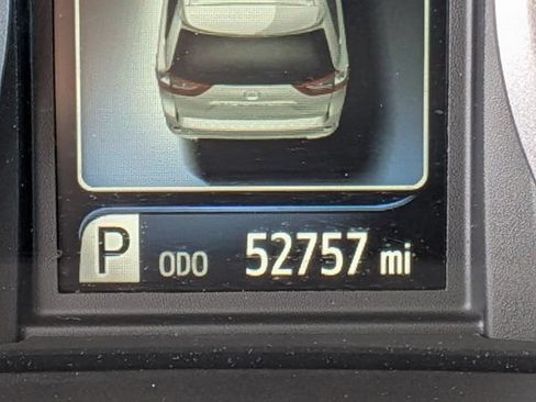Used 2020 Toyota Sienna Limited w/ Carpet Mat Package FWD image 24