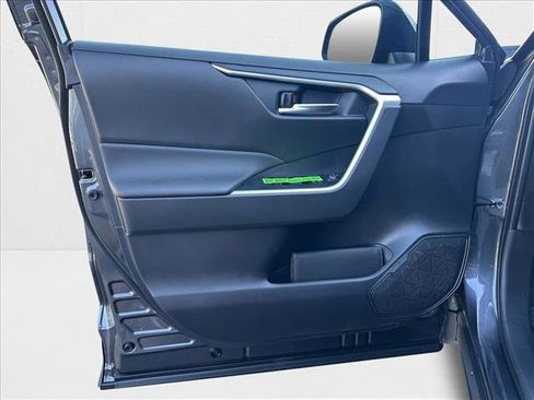 New 2025 Toyota RAV4 XLE w/ Convenience Package image 10