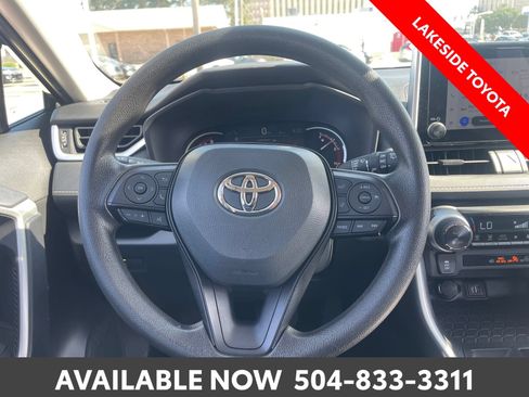 Certified 2025 Toyota RAV4 XLE FWD image 18