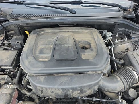 Used 2020 Jeep Grand Cherokee Laredo image 25