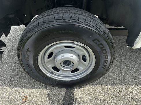 Used 2014 Ford F250 XL w/ Power Equipment Group image 12