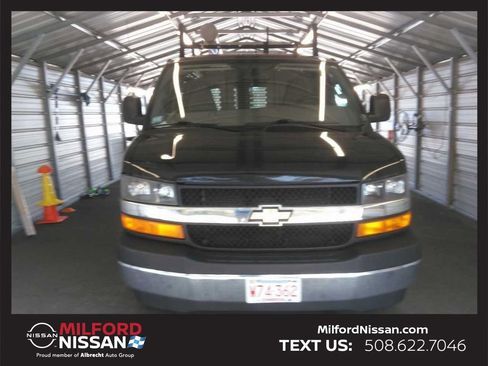 Used 2020 Chevrolet Express 2500 w/ Driver Convenience Package RWD image 5