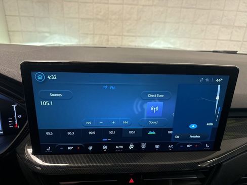 Used 2024 Ford Escape ST-Line w/ Tech Pack #1 image 16