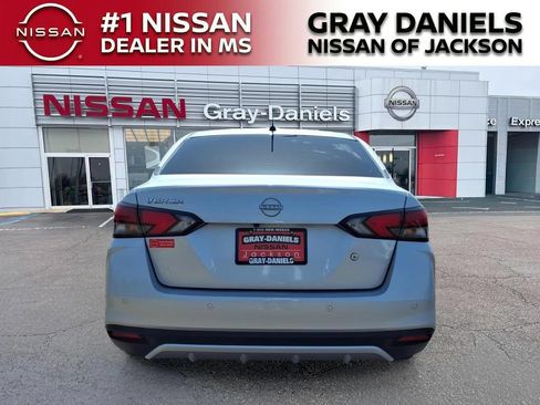 Used 2025 Nissan Versa S w/ S Plus Package FWD image 4