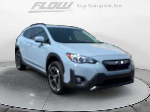 Used 2021 Subaru Crosstrek 2.0i Premium w/ Moonroof Package image 1
