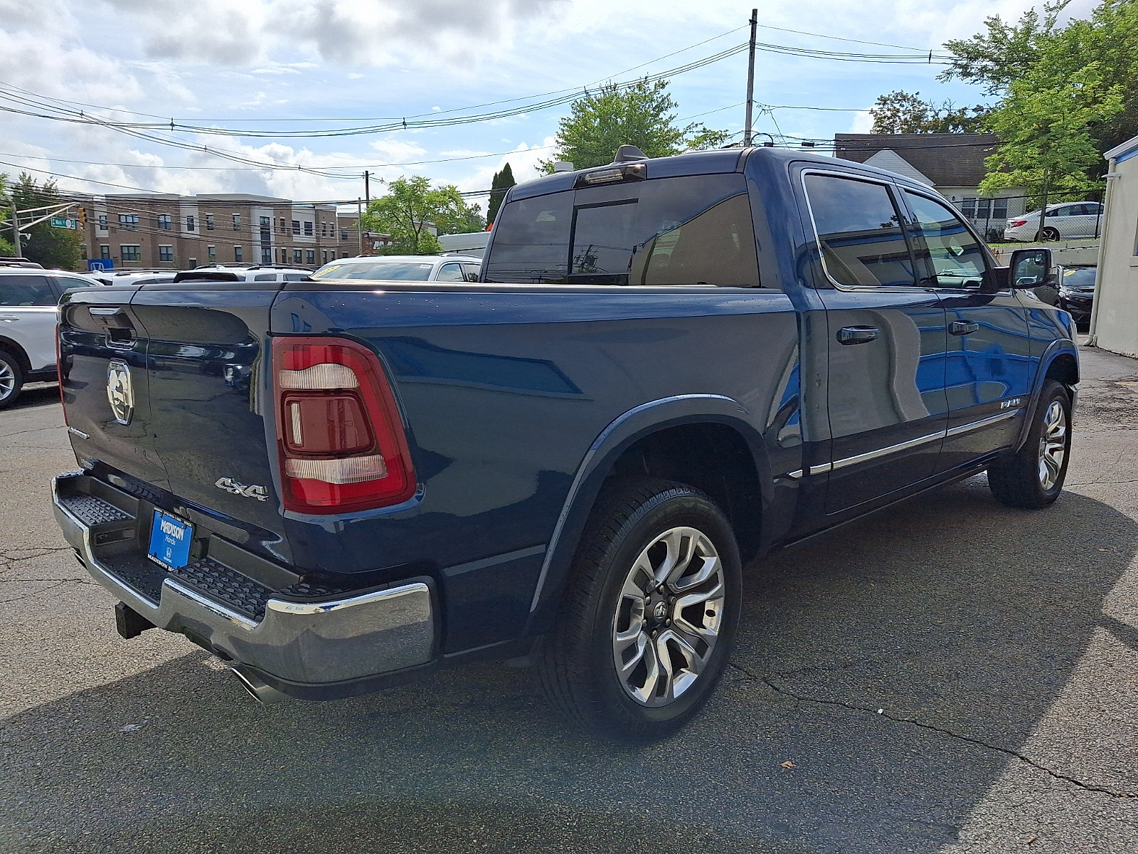 Used 2024 RAM 1500 Limited AWD/4WD image 4