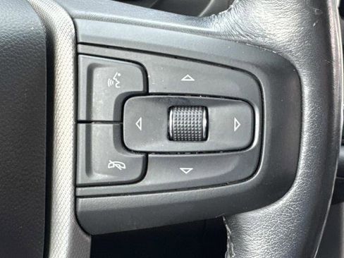 Used 2022 GMC Yukon XL Denali w/ Denali Ultimate Package image 33