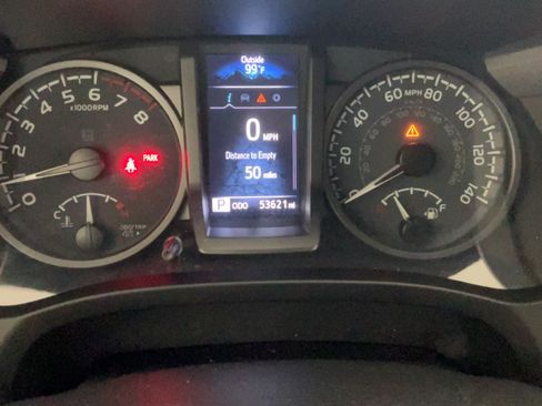 Certified 2021 Toyota Tacoma TRD Sport w/ Technology Package AWD/4WD image 10