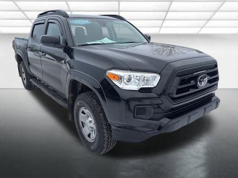 Used 2022 Toyota Tacoma SR image 5
