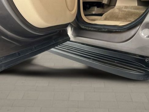 Used 2011 Chevrolet Tahoe LT image 27