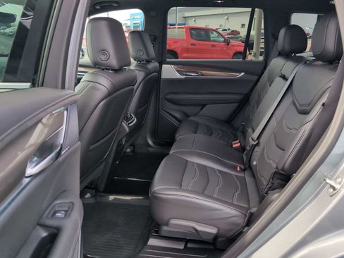 Used 2025 Cadillac XT6 Premium Luxury w/ Platinum Package AWD/4WD image 36