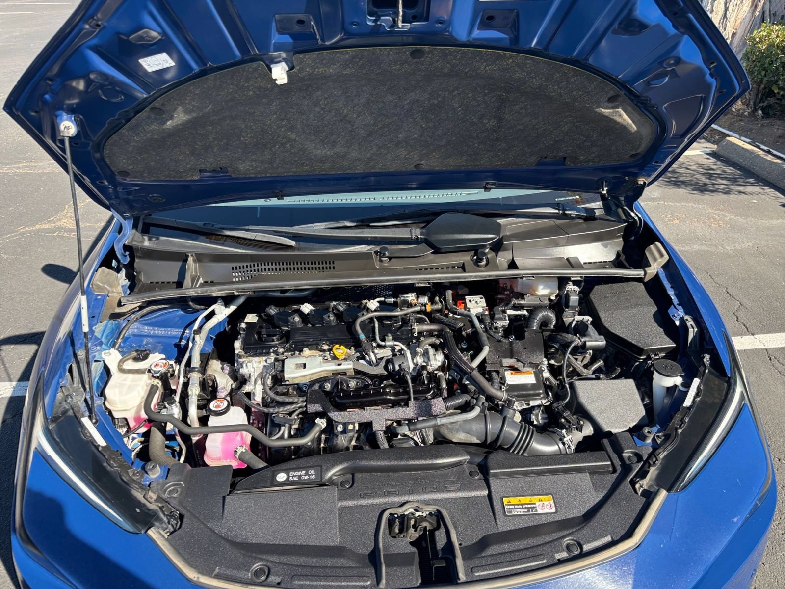 Used 2023 Toyota Prius LE FWD image 29