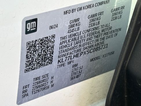 Used 2025 Chevrolet Trax LT FWD image 10