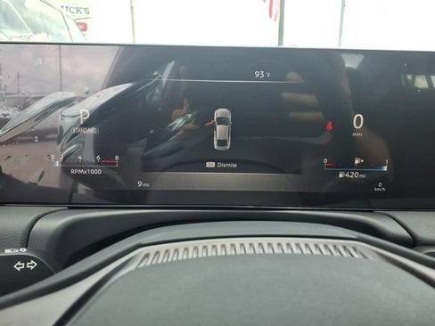 New 2026 Nissan Sentra SR w/ Floor Mat Package FWD image 8