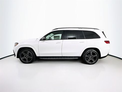New 2025 Mercedes-Benz GLS 450 4MATIC image 4
