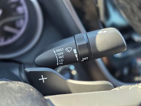 Used 2023 Toyota Camry SE w/ Cold Weather Package image 27